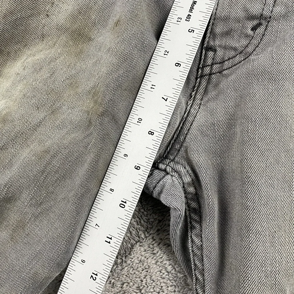 Levis stains has